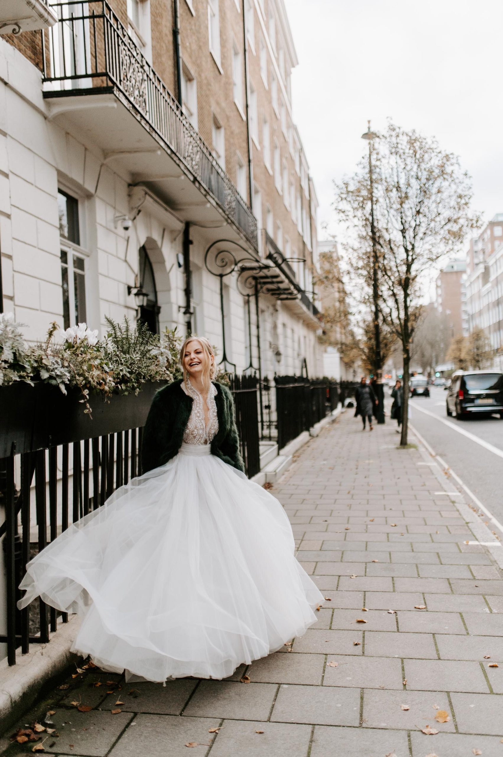 London Bridal Shoot - Laura Williams Photography - 20.jpg