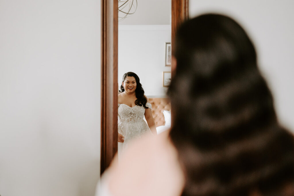 bride getting ready at tortworth court
